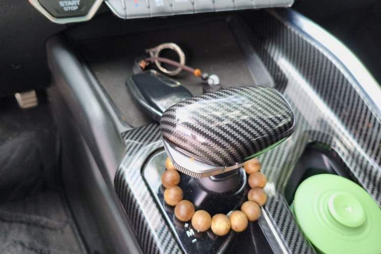 Used Geely Auto Preface 2021 2.0TD Space-Time Edition Hao Yue Gear Lever