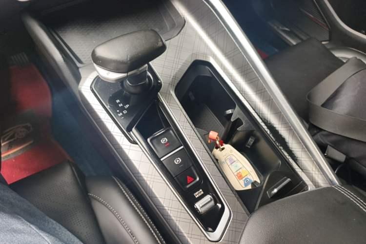 Used Geely Auto Preface 2021 2.0TD Luxury Version Gear Lever