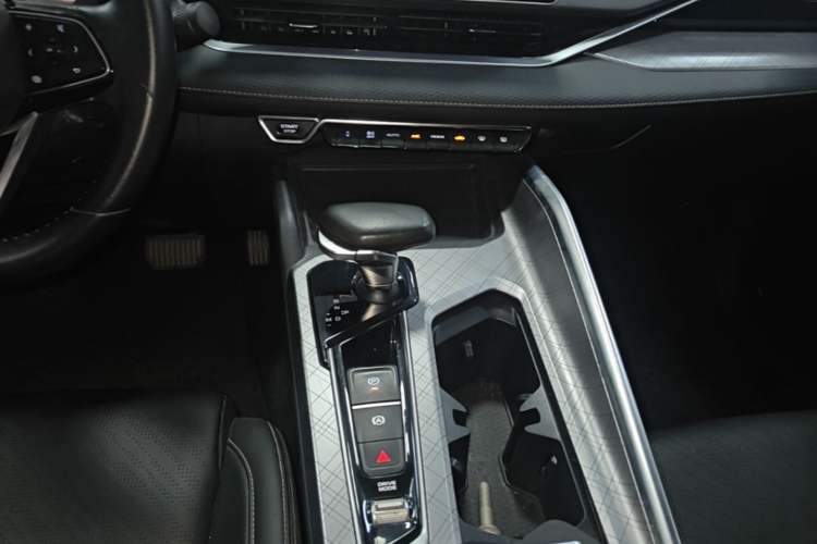 Used Geely Auto Preface 2021 2.0TD Luxury Version Gear Lever