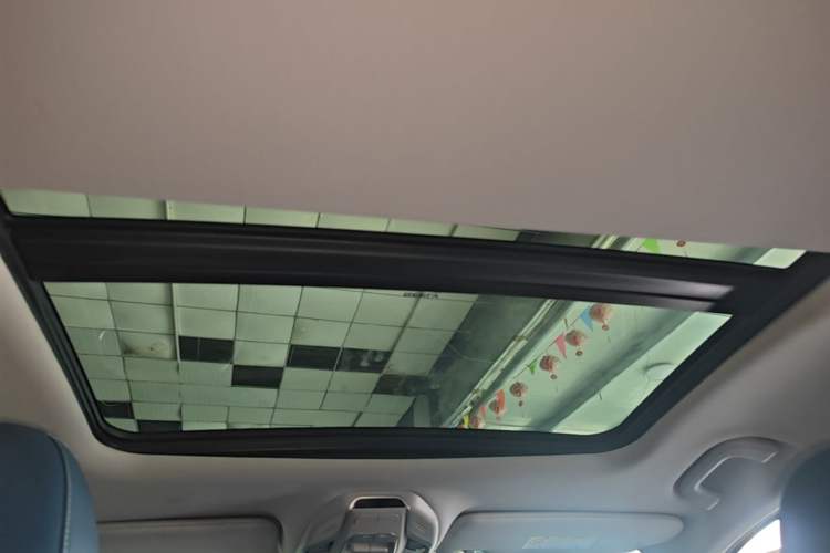 Used Geely Auto Preface 2021 Revised Version 2.0TD Luxury Edition Headliner