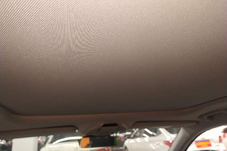 Used Geely Auto Preface 2021 Revised Version 2.0TD Luxury Edition Headliner
