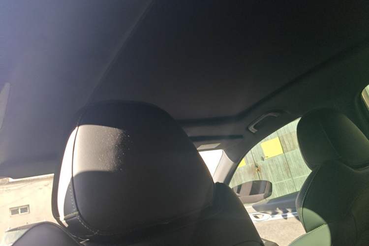 Used Geely Auto Preface 2021 2.0TD Space-Time Edition Starry Celestial Headliner