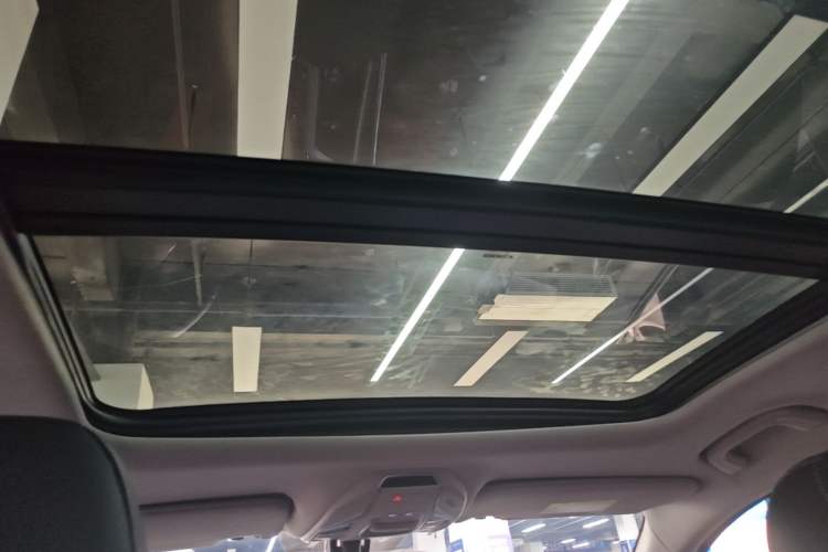 Used Geely Auto Preface 2021 2.0TD Luxury Version Headliner
