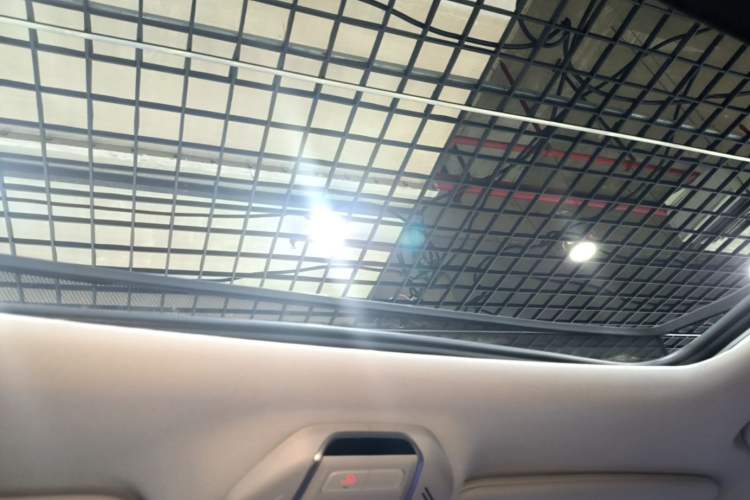 Used Geely Auto Preface 2021 Revised Version 2.0TD Luxury Edition Headliner