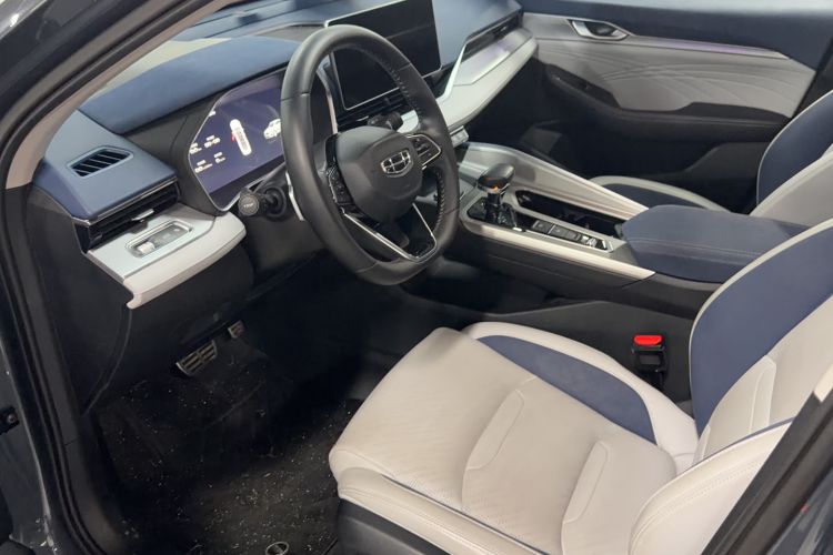 Used Geely Auto Preface 2021 2.0TD Designer's Recommended Edition Interior 1