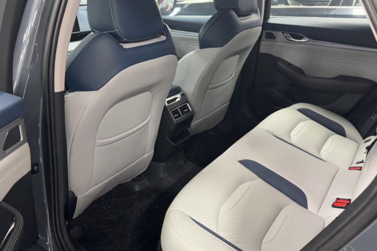 Used Geely Auto Preface 2021 2.0TD Designer's Recommended Edition Interior 2