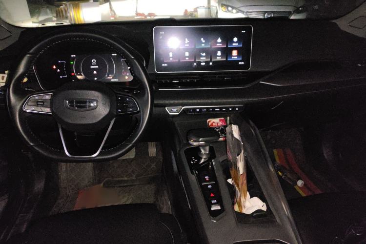 Used Geely Auto Preface 2021 2.0TD Luxury Version Interior 2