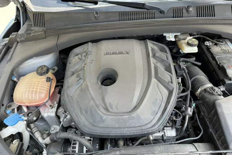 Used Geely Auto Preface 2021 2.0TD Space-Time Edition Hao Yue Interior 4