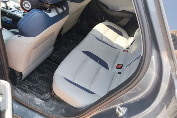 Used Geely Auto Preface 2021 2.0TD Flagship Edition Interior 4