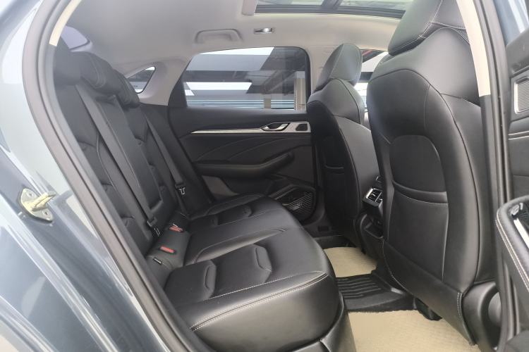 Used Geely Auto Preface 2021 2.0TD Luxury Version Interior 4