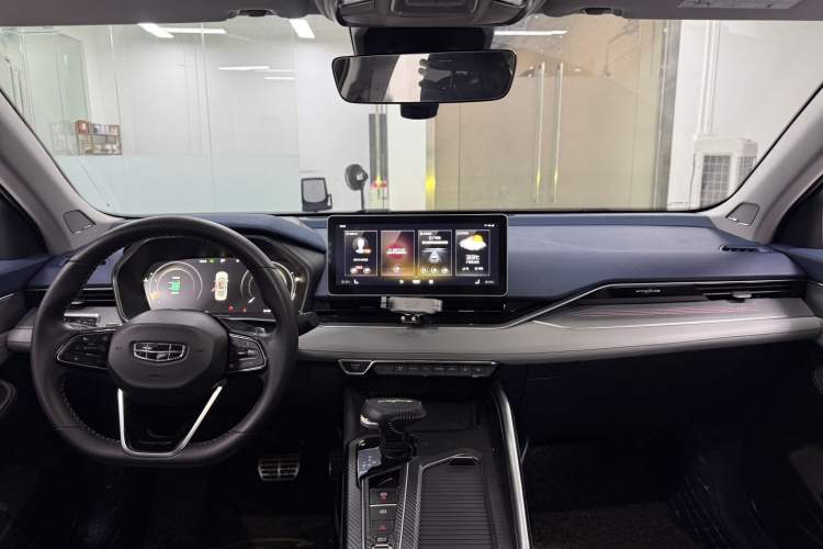Used Geely Auto Preface 2021 2.0TD Luxury Version Interior 5