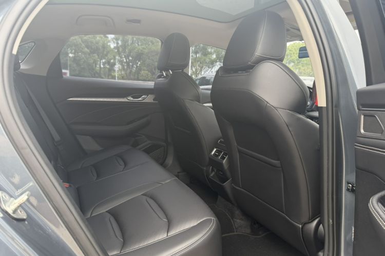 Used Geely Auto Preface 2021 2.0TD Luxury Version Interior 6