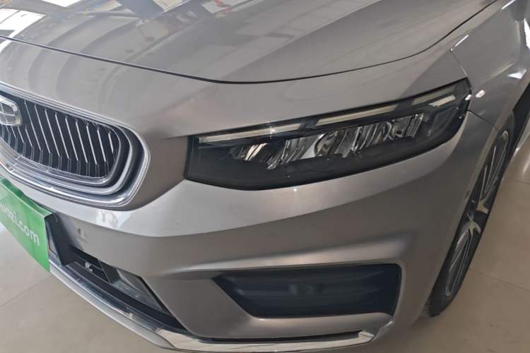 Used Geely Auto Preface 2021 Revised Version 2.0TD Luxury Edition Left Front Headlight
