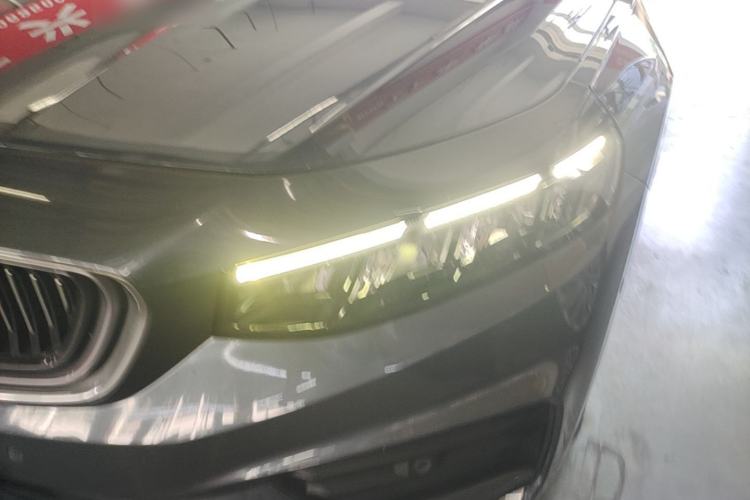 Used Geely Auto Preface 2021 Revised Version 2.0TD Luxury Edition Left Front Headlight