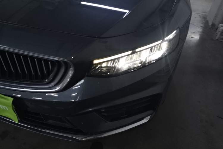 Used Geely Auto Preface 2021 2.0TD Luxury Version Left Front Headlight