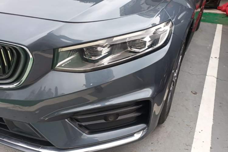 Used Geely Auto Preface 2021 Revised Version 2.0TD Luxury Edition Left Front Headlight