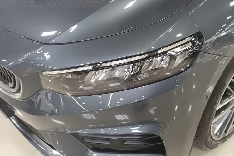 Used Geely Auto Preface 2021 Revised Version 2.0TD Luxury Edition Left Front Headlight