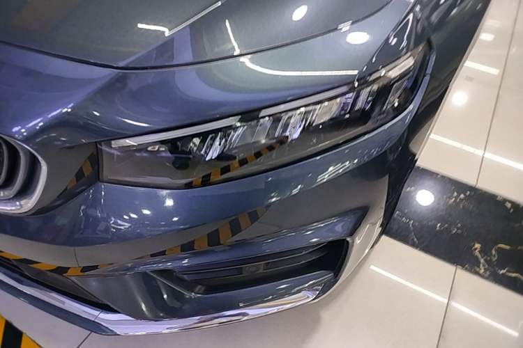Used Geely Auto Preface 2021 2.0TD Luxury Version Left Front Headlight