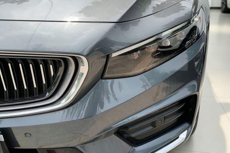 Used Geely Auto Preface 2021 2.0TD Luxury Version Left Front Headlight