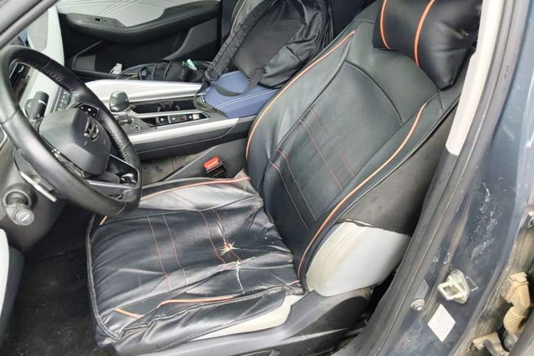 Used Geely Auto Preface 2021 Revised Version 2.0TD Luxury Edition Left Front Seat