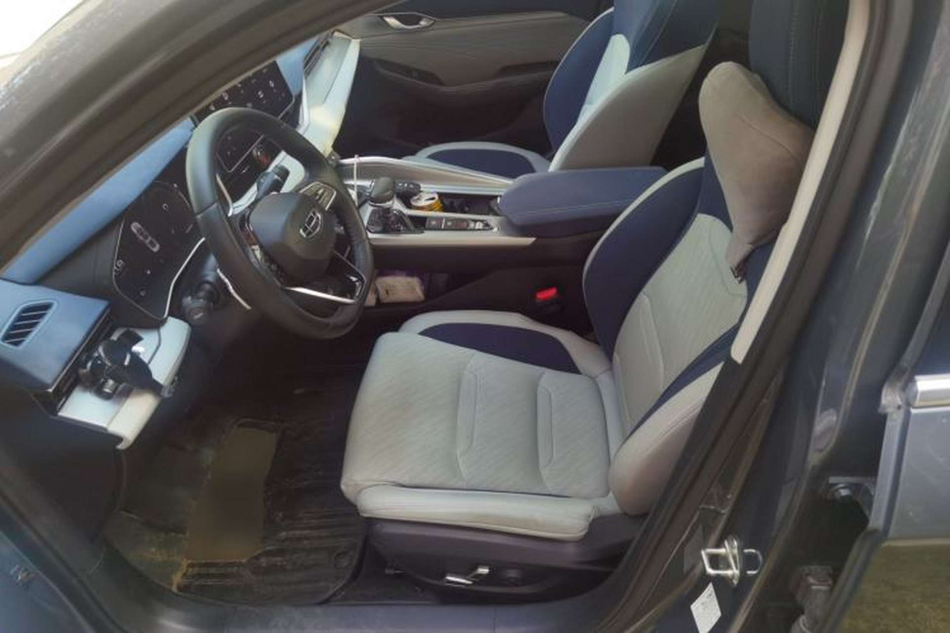 Used Geely Auto Preface 2021 Revised Version 2.0TD Luxury Edition Left Front Seat