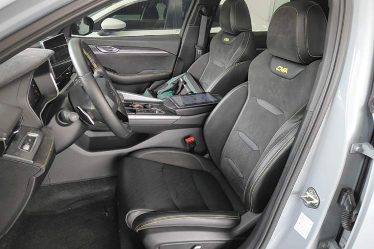 Used Geely Auto Preface 2021 2.0TD Space-Time Edition Hao Yue Left Front Seat