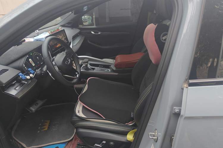 Used Geely Auto Preface 2021 2.0TD Space-Time Edition Starry Celestial Left Front Seat