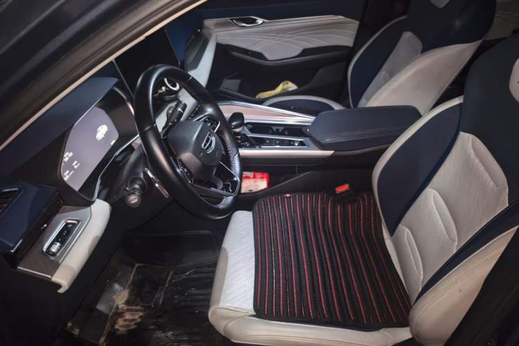 Used Geely Auto Preface 2021 2.0TD Luxury Version Left Front Seat