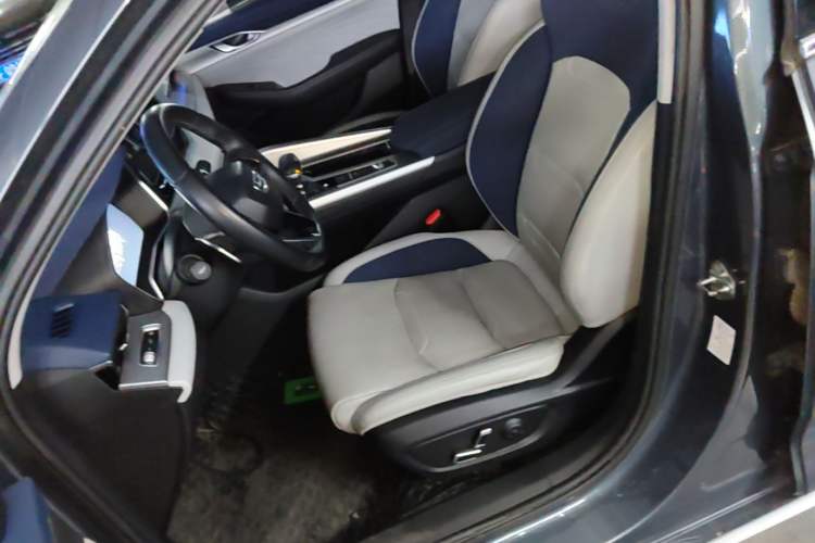 Used Geely Auto Preface 2021 Revised Version 2.0TD Luxury Edition Left Front Seat