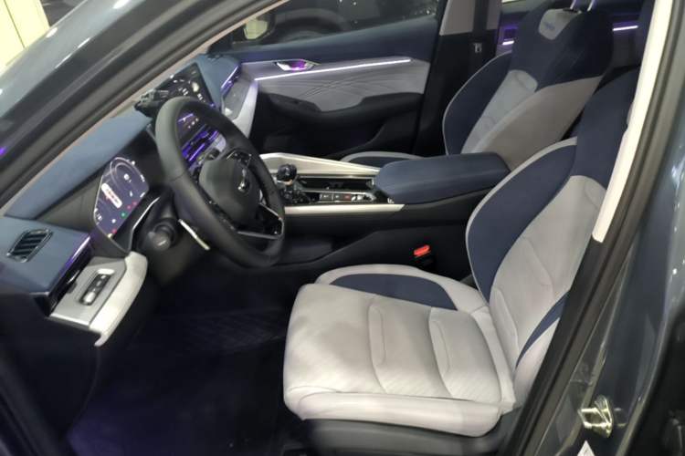 Used Geely Auto Preface 2021 Revised Version 2.0TD Luxury Edition Left Front Seat