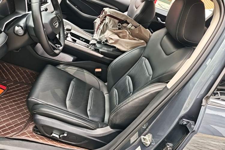 Used Geely Auto Preface 2021 2.0TD Luxury Version Left Front Seat