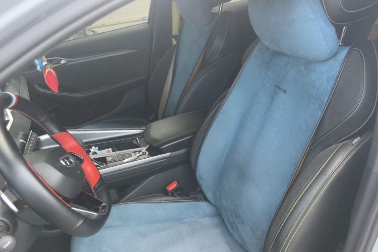 Used Geely Auto Preface 2021 2.0TD Space-Time Edition Starry Celestial Left Front Seat