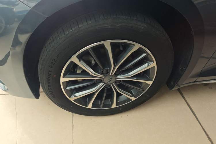 Used Geely Auto Preface 2021 2.0TD Luxury Version Left Front Wheel Hub