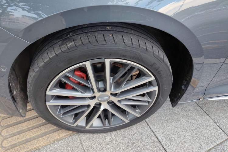 Used Geely Auto Preface 2021 Revised Version 2.0TD Luxury Edition Left Front Wheel Hub