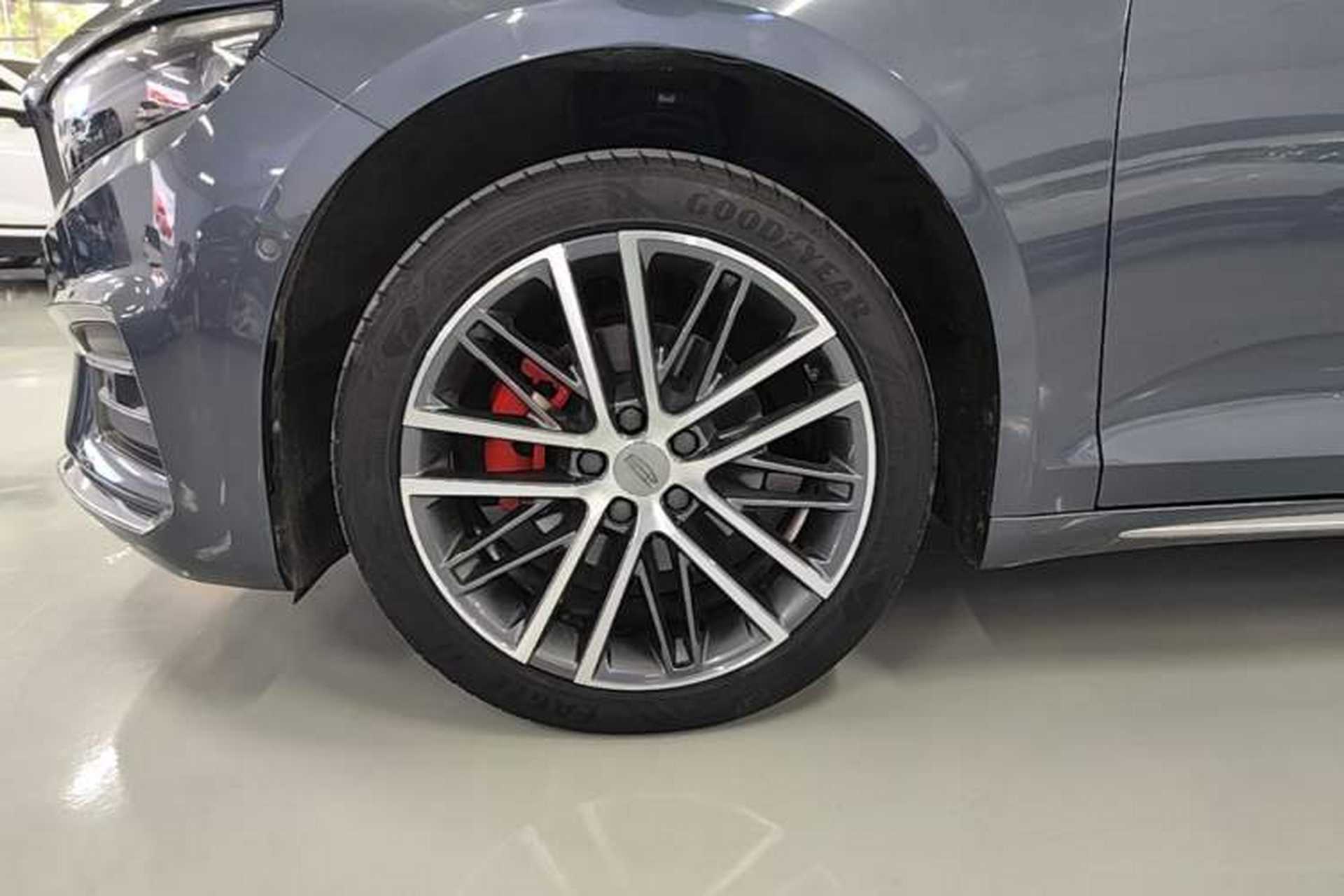 Used Geely Auto Preface 2021 Revised Version 2.0TD Luxury Edition Left Front Wheel Hub