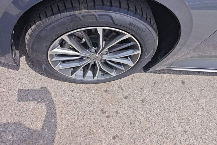Used Geely Auto Preface 2021 2.0TD Luxury Version Left Front Wheel Hub