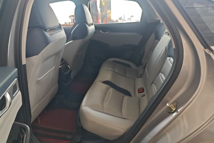Used Geely Auto Preface 2021 Revised Version 2.0TD Luxury Edition Left Rear Seat