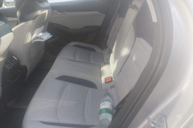Used Geely Auto Preface 2021 Revised Version 2.0TD Luxury Edition Left Rear Seat