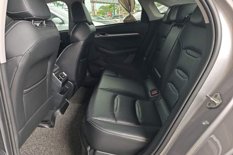 Used Geely Auto Preface 2021 2.0TD Luxury+ Version Left Rear Seat