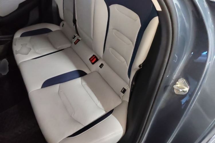 Used Geely Auto Preface 2021 Revised Version 2.0TD Luxury Edition Left Rear Seat