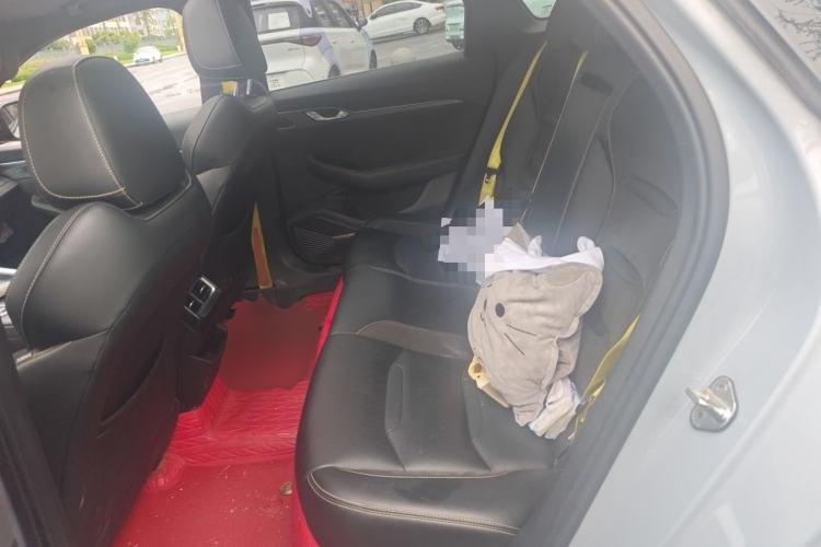 Used Geely Auto Preface 2021 2.0TD Space-Time Edition Starry Celestial Left Rear Seat