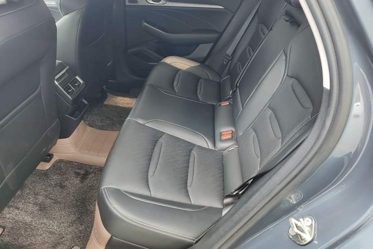 Used Geely Auto Preface 2021 2.0TD Luxury Version Left Rear Seat