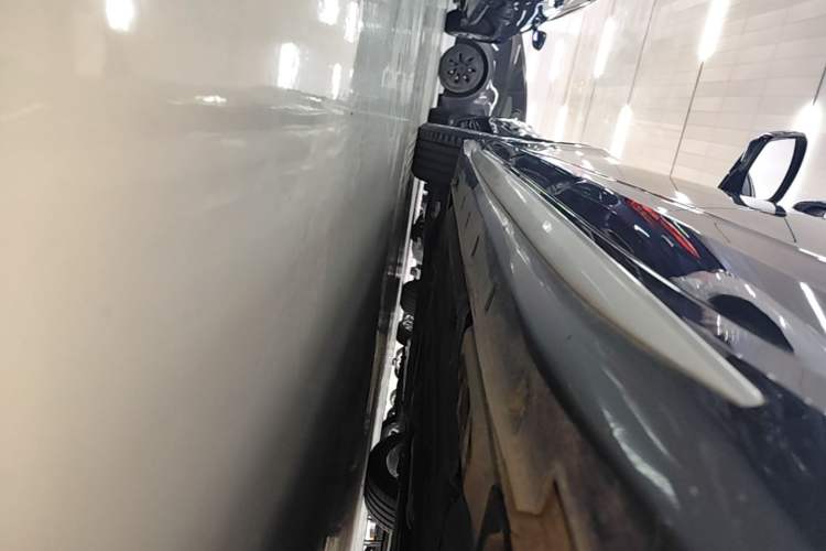 Used Geely Auto Preface 2021 Revised Version 2.0TD Luxury Edition Left Side Sill