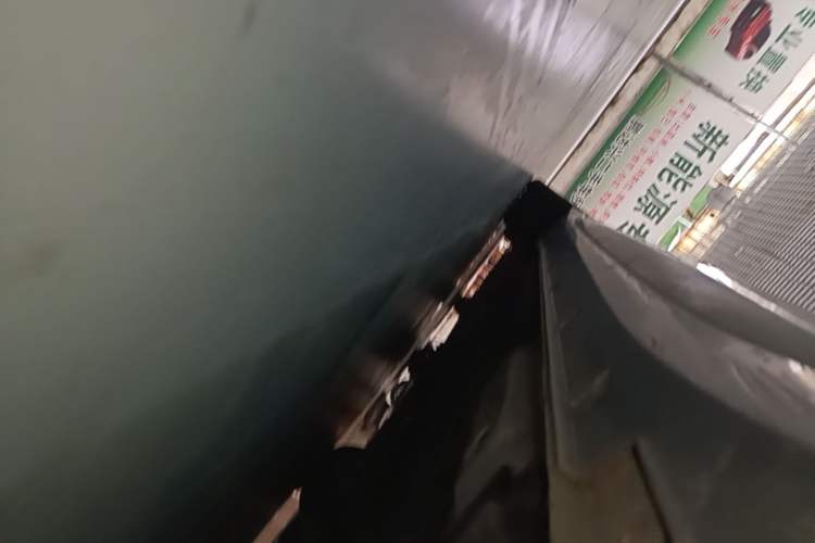 Used Geely Auto Preface 2021 2.0TD Luxury Version Left Side Sill