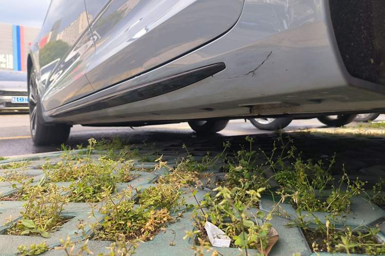 Used Geely Auto Preface 2021 2.0TD Space-Time Edition Hao Yue Left Side Sill