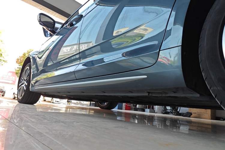 Used Geely Auto Preface 2021 Revised Version 2.0TD Luxury Edition Left Side Sill