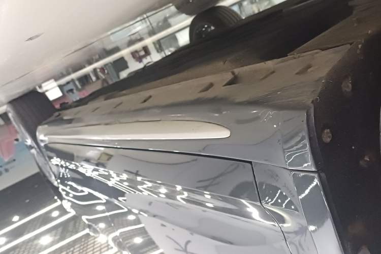 Used Geely Auto Preface 2021 Revised Version 2.0TD Luxury Edition Left Side Sill