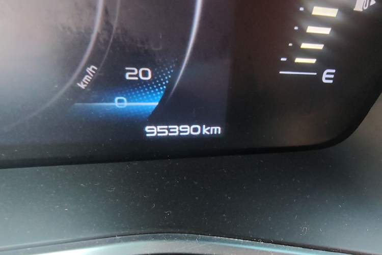 Used Geely Auto Preface 2021 2.0TD Luxury Version Odometer Close Up