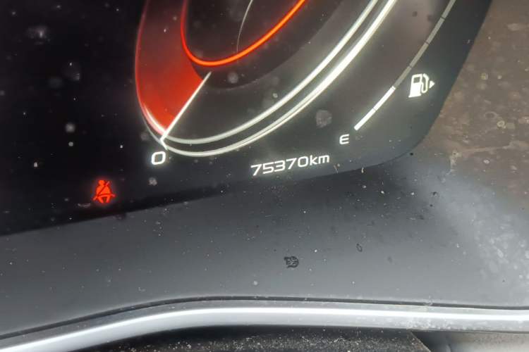 Used Geely Auto Preface 2021 2.0TD Luxury Version Odometer Close Up