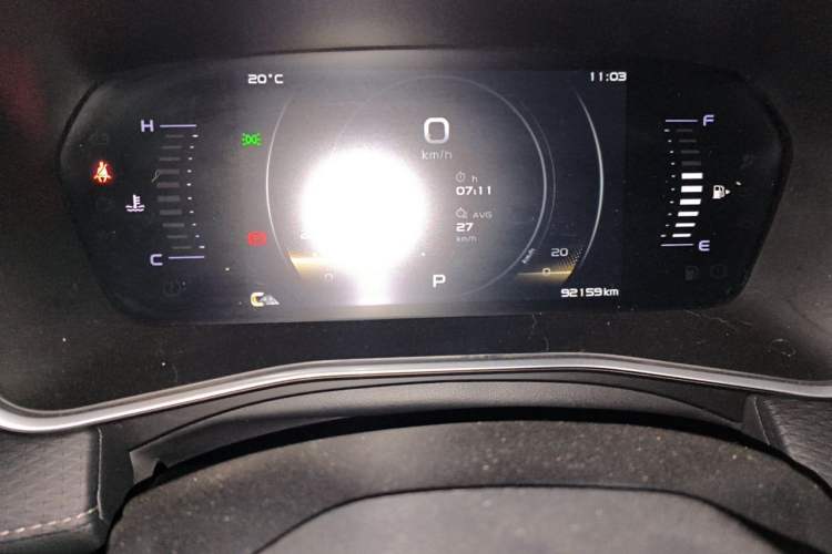 Used Geely Auto Preface 2021 2.0TD Luxury Version Odometer Close Up